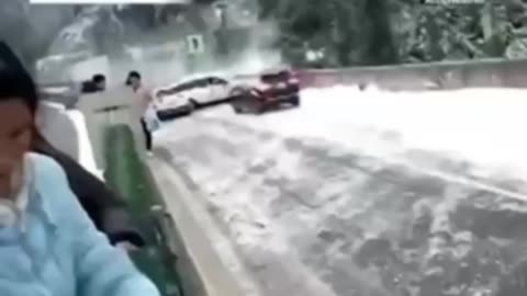 Snow accumulation and chain accident in China #shorts #viral