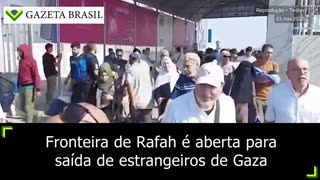 Vídeo mostra momento da saída de estrangeiros de Gaza após abertura da fronteira