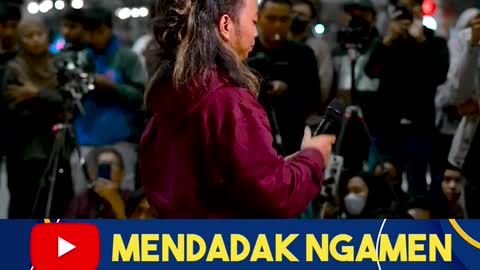 ZINIDIN ZIDAN DI MENDADAK NGAMEN ( HINGGA TUA BERSAMA- RIZKY FEBIAN)