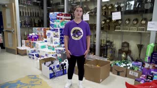 High school children help Kentucky flood victims