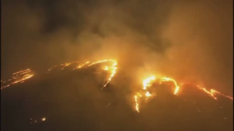 Maui fires: Drone video,
