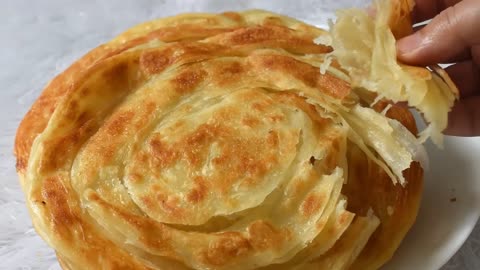 Karachi Famous Lachha Paratha Recipe