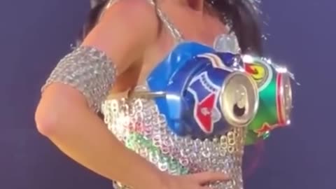 EYE GLITCH Katy Perry goes viral USA TODAY