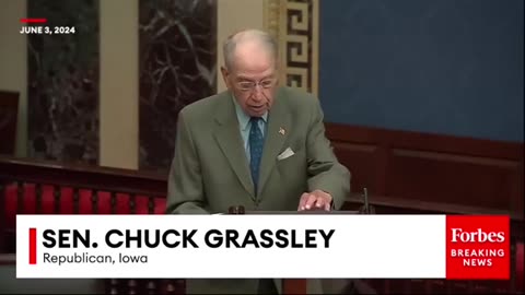 When Grassley speaks they scurry like roaches 🪳