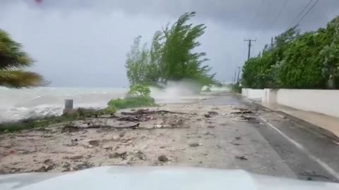Hurricane Ian leaves Cayman Islands