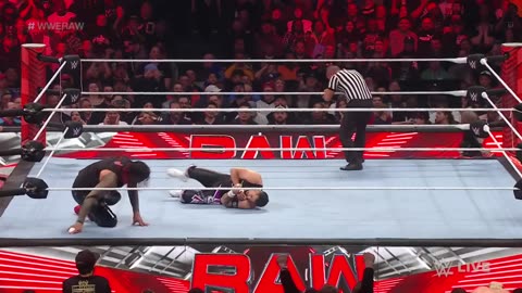 Solo Sikoa Samoan Spikes the life out of Cruz del Toro-WWE