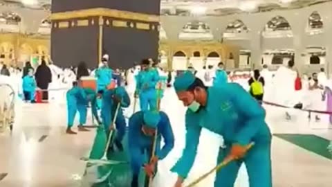 Amazing View of Cleaning Kaaba