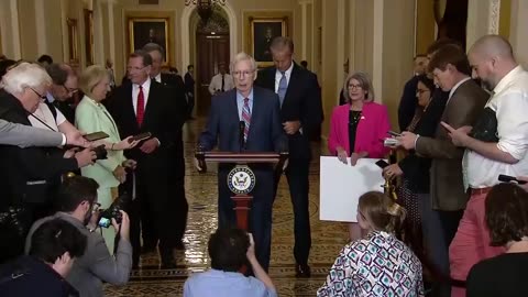 What the Heck?! Mitch McConnell completely Freezes up during Press Conference