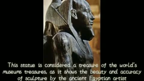 Ancient Egypt : statue of King Khafre, founder of the second pyramids