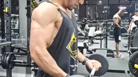 Get huge biceps exercises