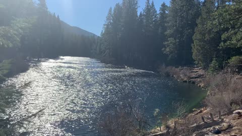 Sparkling & Glistening Metolius River – Central Oregon