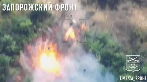 Epic footage of Russian Lancet destroying another American M777 howitzer near Gulyaipole.