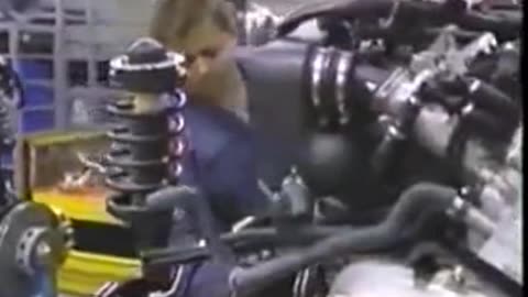 Launch video of the 1988 BMW M5 E34.