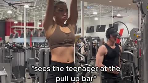 |sees the teenager at the pull up bar*