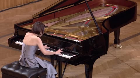 Aimi Kobayashi - First Round Chopin Competition - Mirror