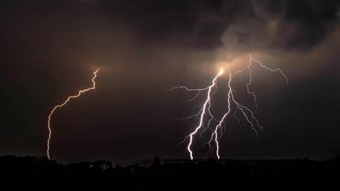 10 Minutes of Rain and Thunderstorm Sounds For Focus, Relaxing and Sleep ⛈️ Epidemic ASMR