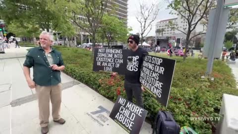 The People's Convoy - At Defeat the Mandates Rally Los Angeles Part 1 - 4/10/2022