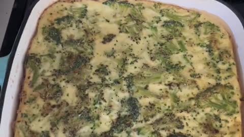 Broccoli and Egg White Frittata Pizza With Recipe