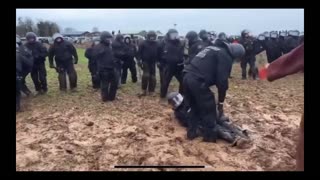 Mud Wizard vs Police...German I think🤣🤡