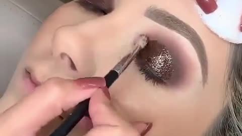 beauty makeup tutorial - MAKE CURLY BLACK EYES