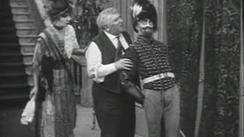 36.[1915][Chaplin} - His New Job