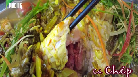 Food Braised Carp with Pickles - Cá Chép om dưa chua