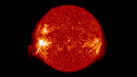 Stunning Solar Activity: NASA's SDO Records Lunar Transit & Flare ☀️🌒