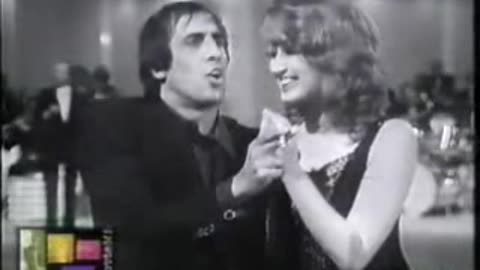 Adriano Celentano & Mina - Parole, Parole = Music Video 1972