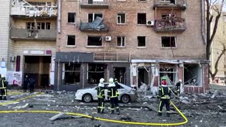 Blast rocks central Kyiv