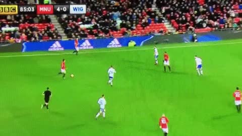 Martial linkup play with Juan Mata vs Wigan