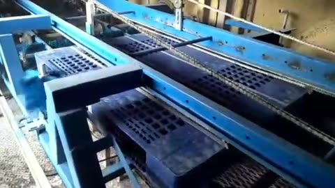 Automatic Conveyor Cleaning Palet Machine in Indonesia