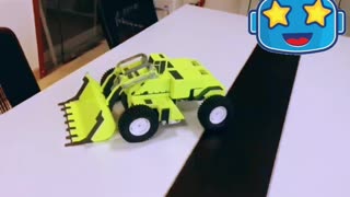 SHORT - Brinquedos transformers por controle remoto