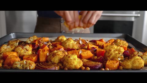 Curry Spiced Roasted Vegetables with Chickpeas 🥗 Delicious Vegan Side Recipe that everyone will Love