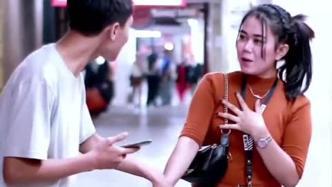 Prank bilang sayang sama wanita yang tidak dikenal