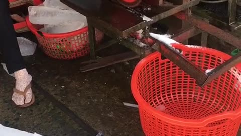How to Make Ice in a Vietnamese Rural Area