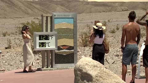 'In an oven': visitors react to Death Valley heat