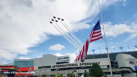 Daytona 500 flyover in slow motion Video courtesy of Mike Killian