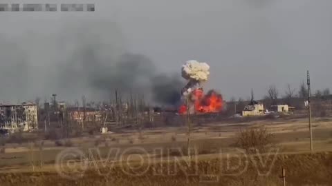 Ukrainian Tank Destroyed Near Ugledar