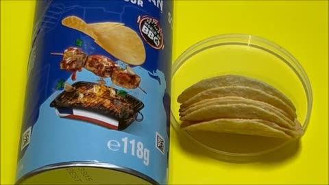 Pringles South American BBQ Flavour Product vs Packshot