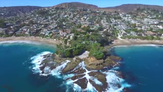 Exploring the Beautiful Beaches of Laguna Beach, California.