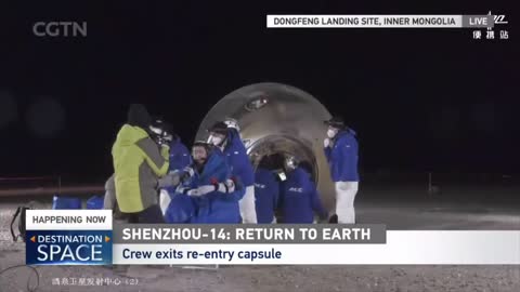 Chen Dong gets out of Shenzhou-14 re-entry capsule