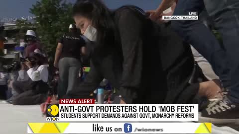 Thailand: Anti-government protesters hold 'Mob fest' | Thailand top news | World News