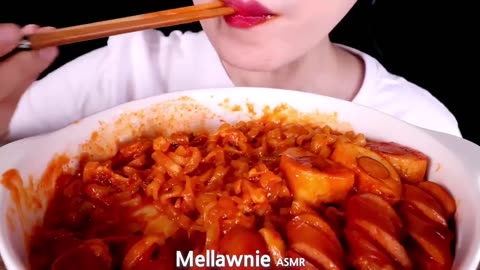 ASMR FOOD CHEESY FIRE NOODLES BOILED EGG!