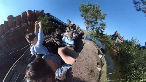 Big Thunder Mountain Railroad | Extreme 360° Thrilling Train Coaster | Disneyland Paris