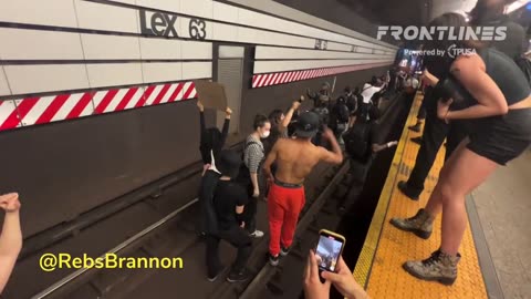 Breaking: Protesters are now disrupting the subway in NYC for Jordan Neely