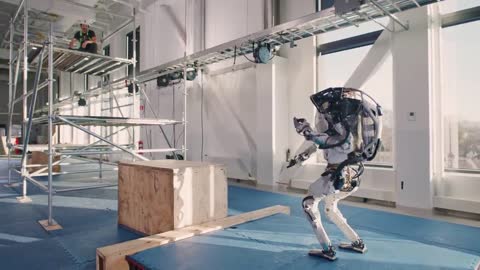 Boston Dynamics' Atlas Shows Off Its New Skill