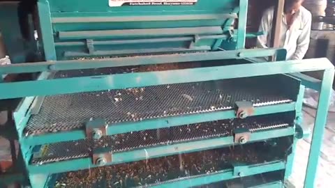 Portable seed grading machine