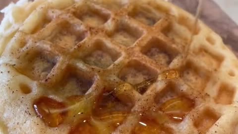 Sweet & salty 😮💨 #grubspot #waffles #breakfast #food #foodtiktok