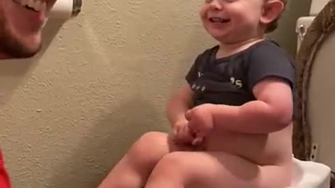 I didn't poop, I peed! BABY CUTE VIDEO WITH HIS DAD