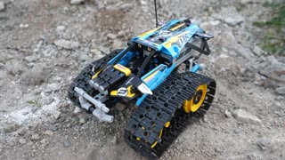 LEGO Technic Tracked Racer Comparison! 42065, 42095, and 42140
